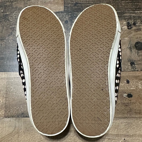 Tory Burch ‘Jesse’ Polka Dot Slip-On Sneakers - Picture 8 of 8
